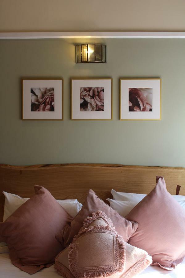 The Nags Head Hotel Great Missenden Extérieur photo